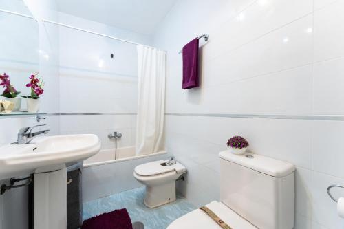 Two-Bedroom Apartment with Terrace image 7