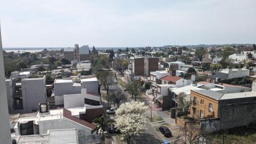 Apartamento de dos ambientes con balcón