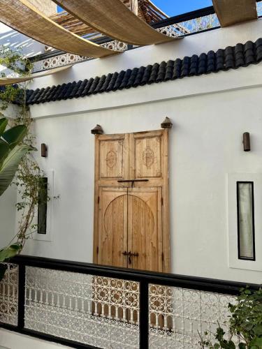 Riad privé luxe 3 chambres dans la médina de Marrakech y compris petit dejeuner - Tap to explore photos