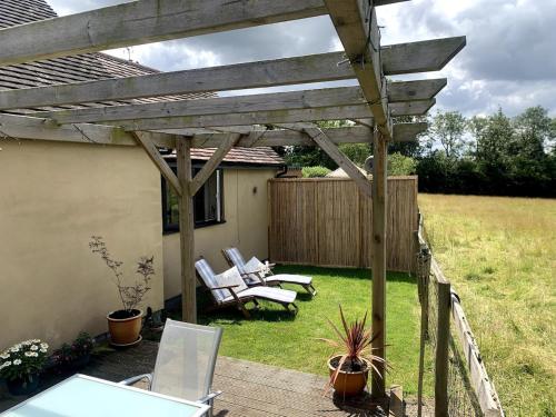 Sunset Cottage in Claverdon