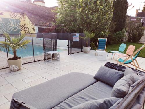 Balcony/terrace, Domaine de Tardais, ideal famille avec piscine et nombreux loisirs in Senonches