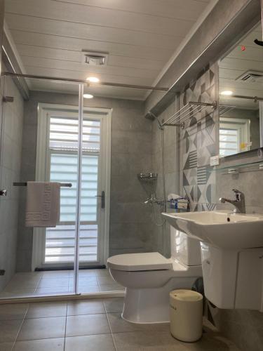 Orange Homestay - image 3