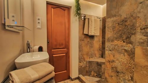 One-Bedroom House image 7