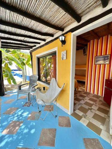 Balcony/terrace, Posada Caribbean House in Sabana de Guacuco
