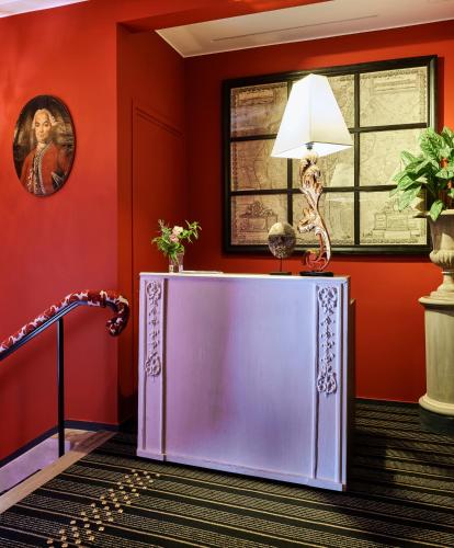 Maison Barnes Paris Trocadero - image 8