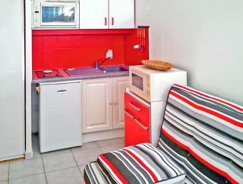 Appartement charmant à Saint-Cyprien avec vue sur la mer - 24m² Appartement charmant à Saint-Cyprien avec vue sur la mer - 24m²