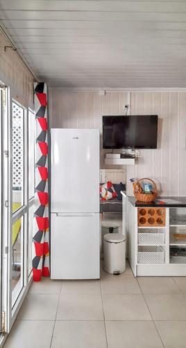 Kitchen, Bungalow charmant a Bouillante avec terrasse privee in Bouillante