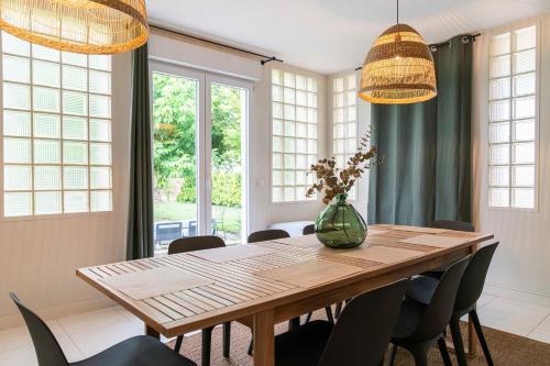 Facilities, Gite Chateau Touzinat - Saint-Emilion in Saint-Hippolyte