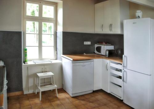 Konyha, Maison charmante Jugon-les-Lacs in Jugon-les-Lacs