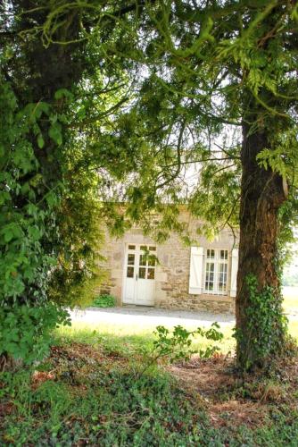 A szálláshely kívülről, Maison charmante Jugon-les-Lacs in Jugon-les-Lacs