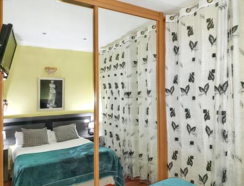 Apartment with one bedroom in Madrid with WiFi - image 3