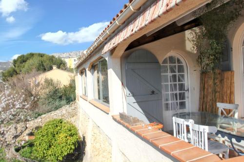 House with 2 bedrooms in Toulon with enclosed garden and WiFi 4 km from the beach - image 6