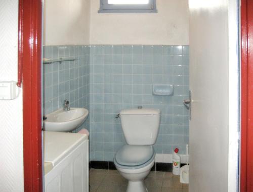Villa with 4 bedrooms in Lherm with private pool furnished terrace and WiFi - image 5