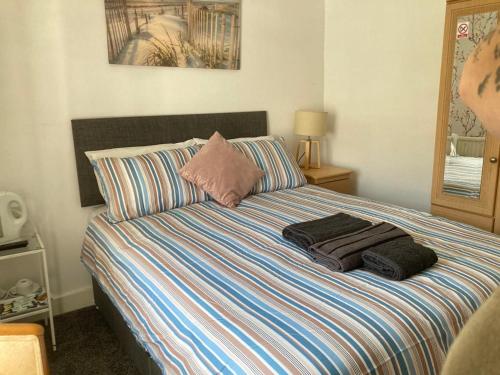 . The Holland arms hotel