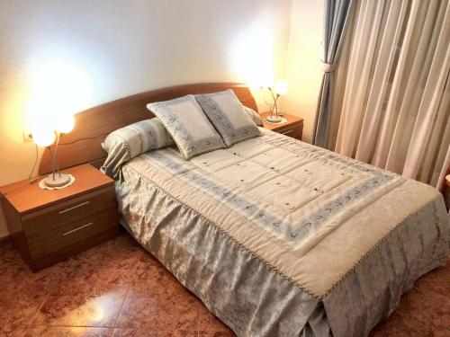 . Spacious & Welcoming House in Madrigal de las Altas Torres