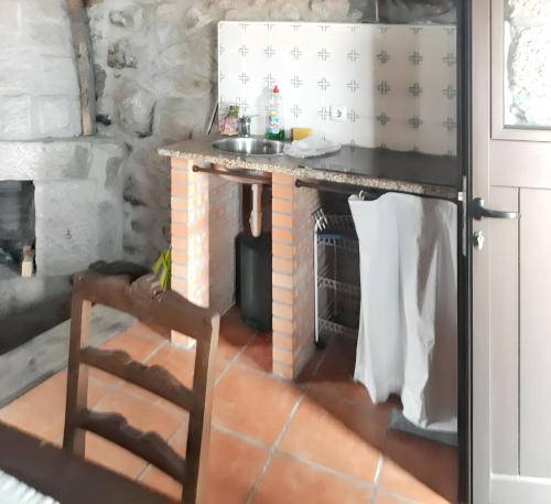House with 2 bedrooms in Agueda with wonderful mountain view shared pool and WiFi 50 km from the beach - image 6