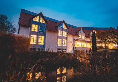 Exterior view, Hotel Marschall Duroc in Markersdorf