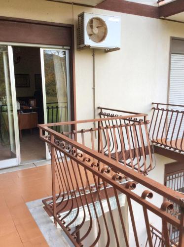 . Spacious apartment in Taormina with garden view 107 m²