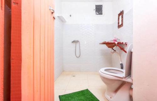 Badkamer, Sumptuous Villa in Aït Ben Haddou with Private Pool (Sumptuous Villa in Ait Ben Haddou with Private Pool) in Anguelz