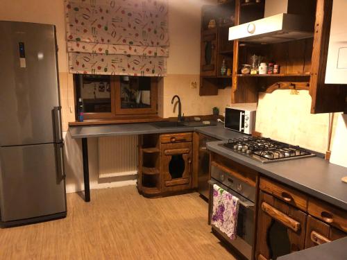 廚房, Villa Maxim in 斯希德尼齊亞