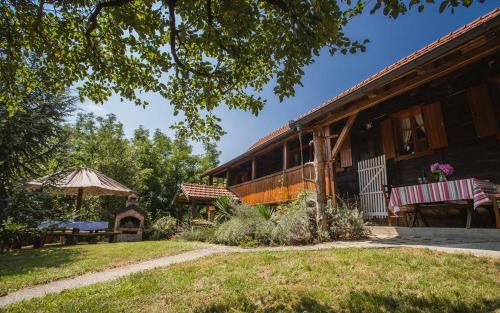 Erkély/terasz, Pool Village House Breznica in Hrascina