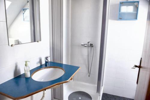 House with one bedroom in Peniche with wonderful sea view and WiFi 100 m from the beach - image 14