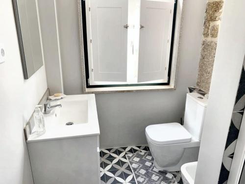 حمام, Cozy house in Castelo Branco, 60 m², city view balcony in Castelo Branco