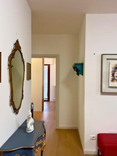 3 Rooms - 3 Bath - Bright Modern Apartment, Verona (fotografie 7)