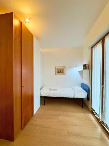 3 Rooms - 3 Bath - Bright Modern Apartment, Verona (fotografie 9)