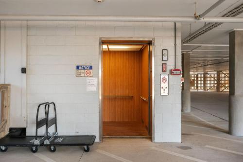 Two-Bedroom Apartment image 6