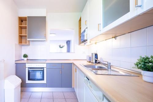 Apartment image 10
