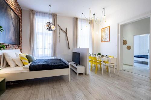 Modern Retreat for 8 Guests - image 9