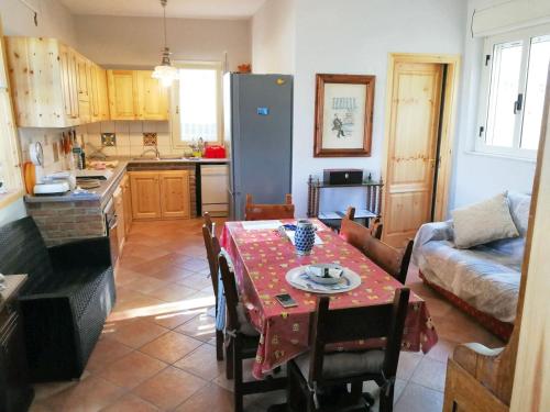  Charming Apartment in Lercara Friddi with Terrace in Lercara Friddi