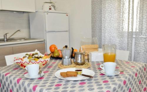  Charming Apartment in Loceri, City View, 60 sqm, Parking in Loceri