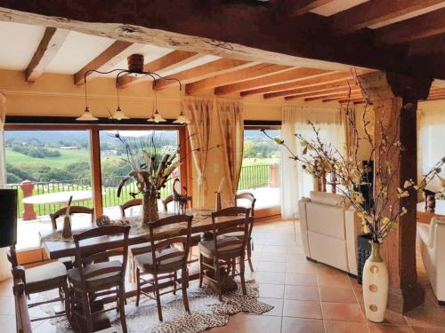 Létesítmények, Cosy house with jacuzzi in Zugarramurdi in Zugarramurdi