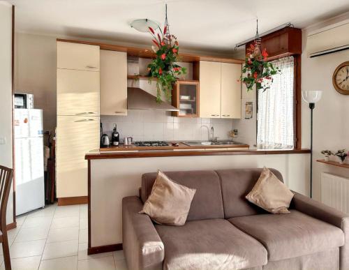 . Welcoming apartment in Chiozzola 60 m² with spacious balcony for 5