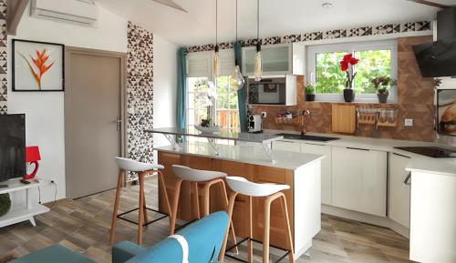 Maison accueillante à La Trinité avec piscine partagée 57 m² - Location saisonnière - La Trinité