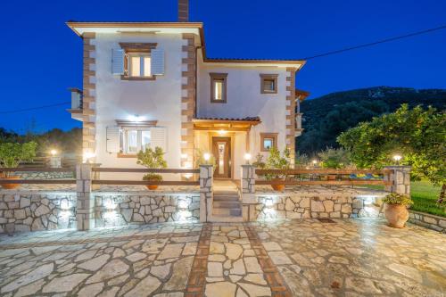 Villa Aurora