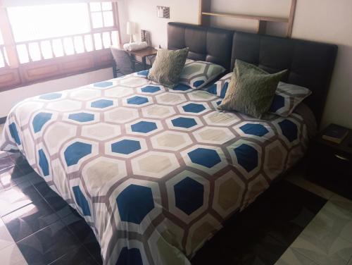 HOTEL MENDOZA BOUTIQUE - Cerca Aeropuerto El Dorado
