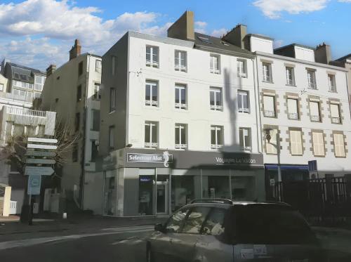 المنظر الخارجي, Appartement moderne à Granville - 55 m² - Vue sur mer (Appartement moderne a Granville - 55 m² - Vue sur mer) in Granville City Center