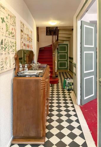 Entrada, Maison charmante en Corrèze avec jardin et cheminée (Maison charmante en Correze avec jardin et cheminee) in Correze