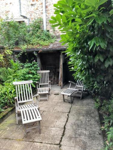 Jardín, Maison charmante en Corrèze avec jardin et cheminée (Maison charmante en Correze avec jardin et cheminee) in Correze