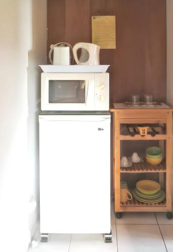 dapur, Appartement cosy à La Trinité, 20 m², avec jardinlo (Appartement cosy a La Trinite, 20 m², avec jardinlo) in La Trinite