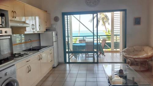 Appartement moderne avec vue sur la mer à Sainte-Anne, 30 m² - Location saisonnière - Sainte-Anne