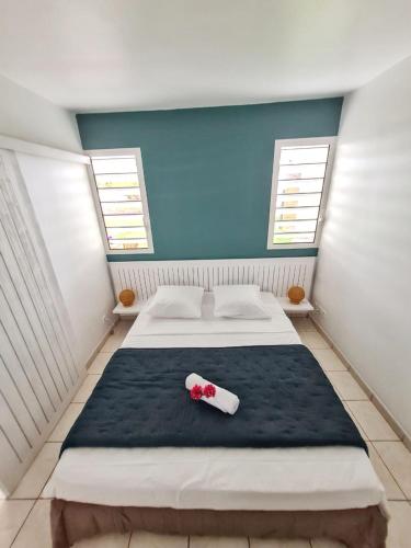 Charmant appartement à La Trinité avec piscine partagée - 40 m² - Location saisonnière - La Trinité