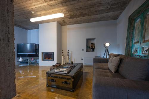 Marikko Design Residence gîte à louer Thrapsanón