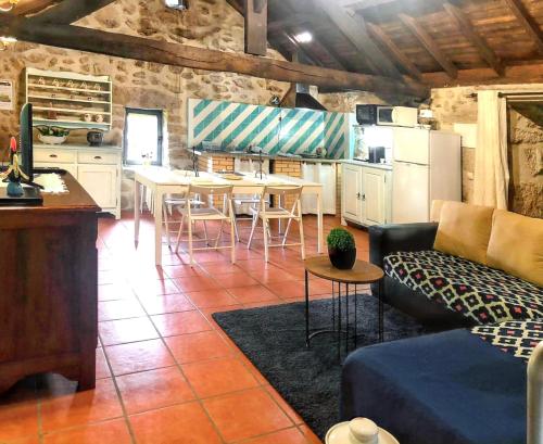 House with one bedroom in Agueda with wonderful mountain view shared pool enclosed garden 55 km from the beach - image 9