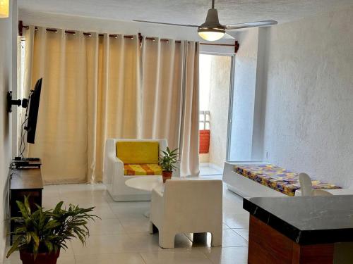 Depto #20, a unos pasos de la playa Las Brisas, Manzanillo (Foto 8)