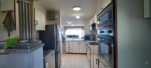 Bona Manzi Number 8 in Hibberdene