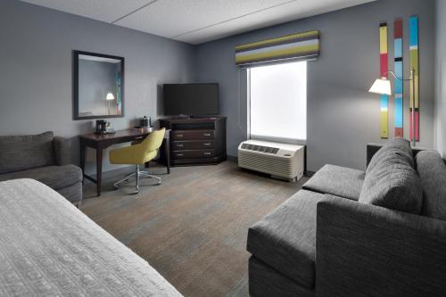 Hampton Inn Rochester - Irondequoit - image 7